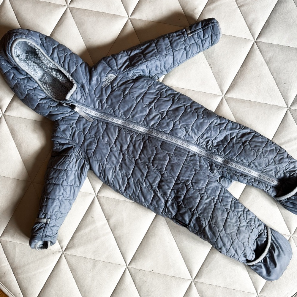 North Face • Thermoball Bunting Suit